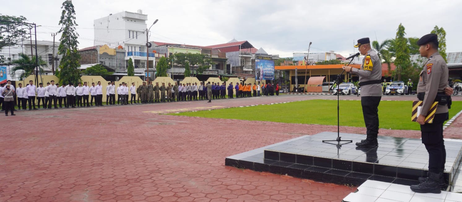 Berikan Rasa Nyaman kepada Warga, Polres Pinrang Gelar Operasi Ketupat