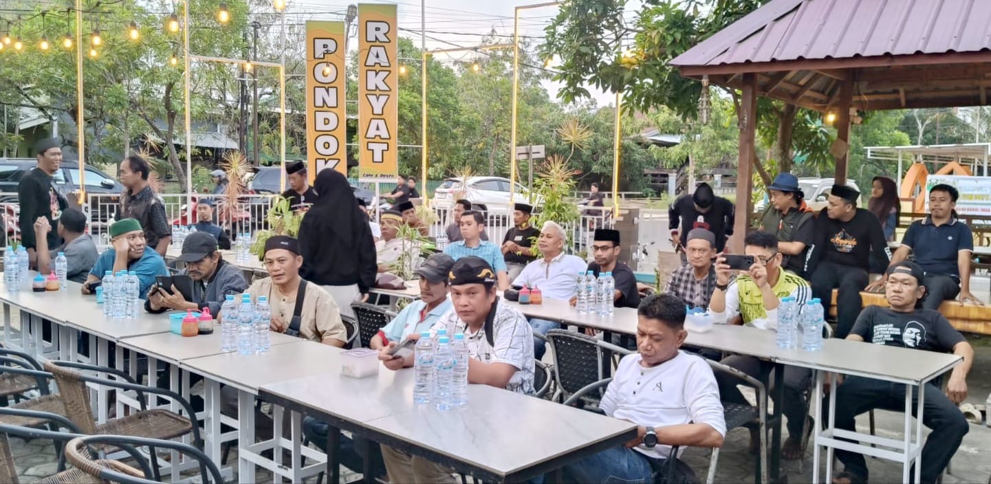 Bukber PWI dan IWO Pinrang Bukti Solidaritas Para Pewarta di Bumi Lasinrang