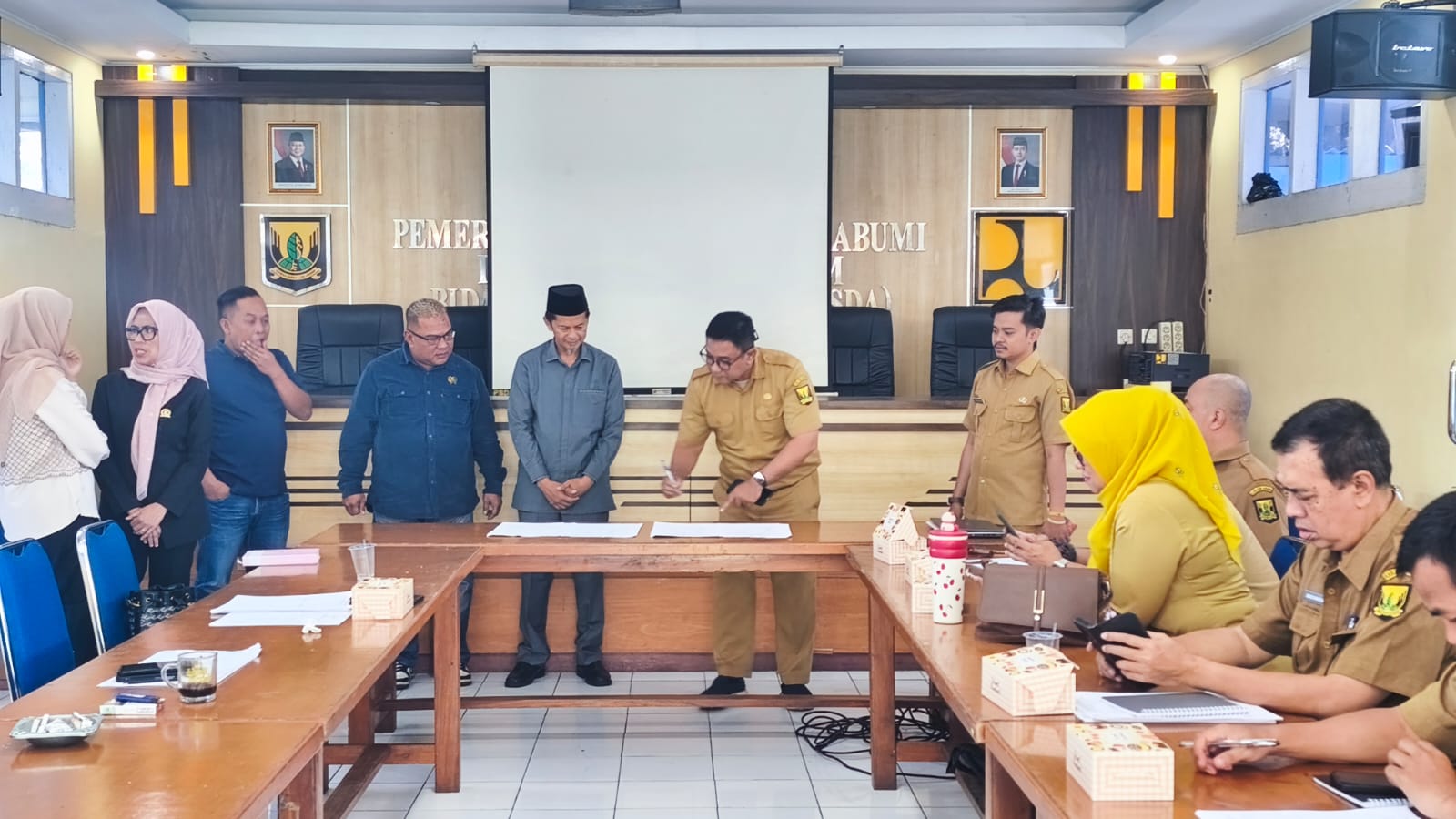 PEMBUKAAN MTQ KE 47,BUPATI SUKABUMI" UPAYA MEMBUMIKAN ALQURAN DITENGAH MASYARAKAT" 